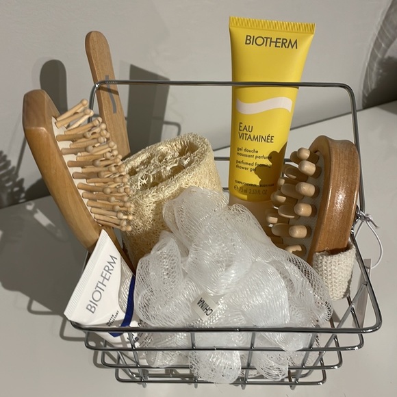 BNIB Biotherm Spa Therapy Metal Carry Basket Set - Picture 1 of 8